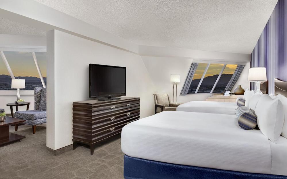 Luxor Hotel & Casino By Suiteness Las Vegas Eksteriør bilde